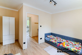 Lokal użytkowy 117m2 w budynku przy Szpitalu